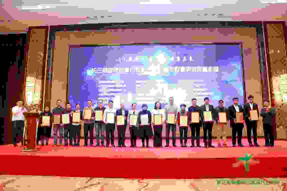 【抗疫表彰】交大昂立荣获“抗击新冠肺炎疫情突出贡献企业”