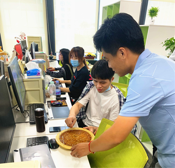 月饼1_副本.png