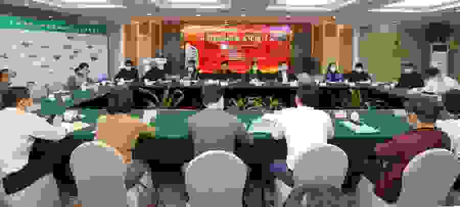 研讨会现场.jpg