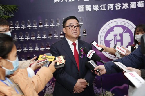 中国通天酒业集团董事局主席王光远：我们率先进入数字化时代