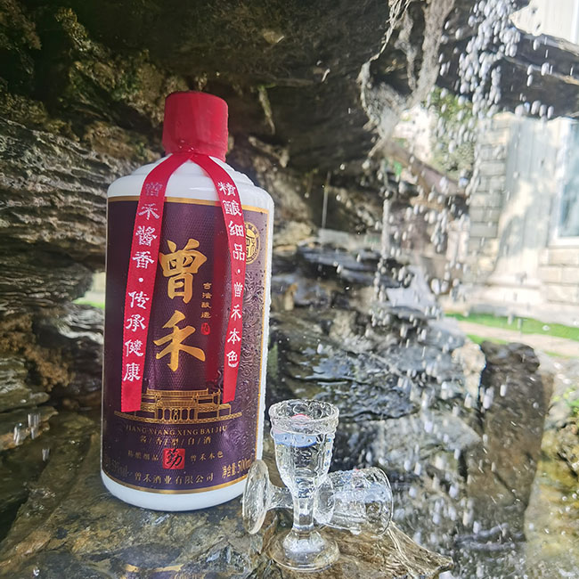 走进曾禾酱酒基地，探索古法酿酒之妙