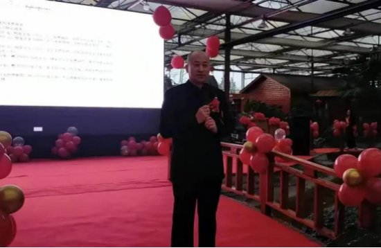 云图片