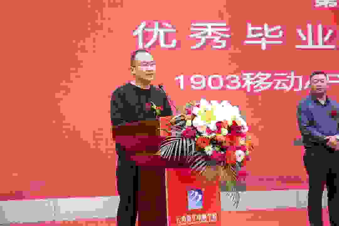 匠心引领 爱与责任——云南新华2021年秋季百企千岗进校园大型人才双选会