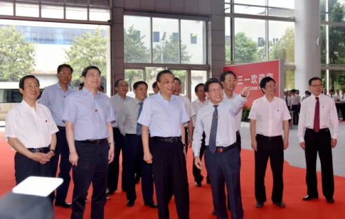 三一依托根云平台赋能形成“挖掘机指数”