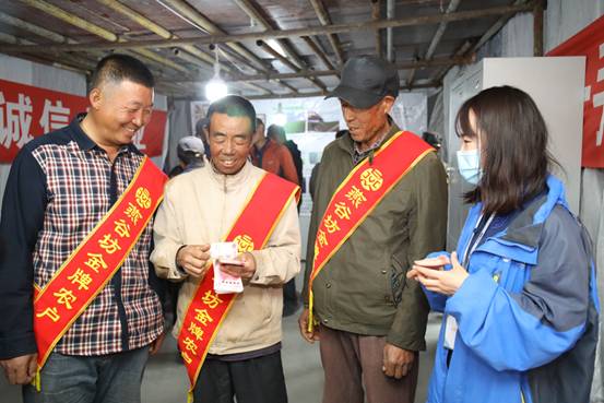 “乡村守护殊荣”—— 燕谷坊与抖音等一同入选第三届全球减贫案例