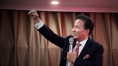 “穷则变,变则通,通则久”,朱氏药业朱坤福的经营之道