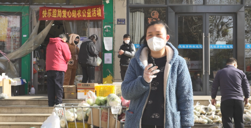 0.1元爱心萝卜脱销 忙坏蔬菜站点爱心老板