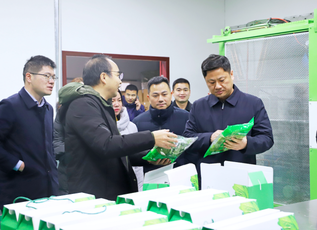 美食流智慧农业基地迎来岳麓区副区长彭首志一行调研