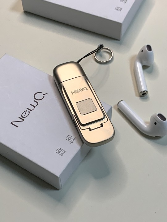 打造数据安全之墙，NEWQ推出指纹解锁U盘