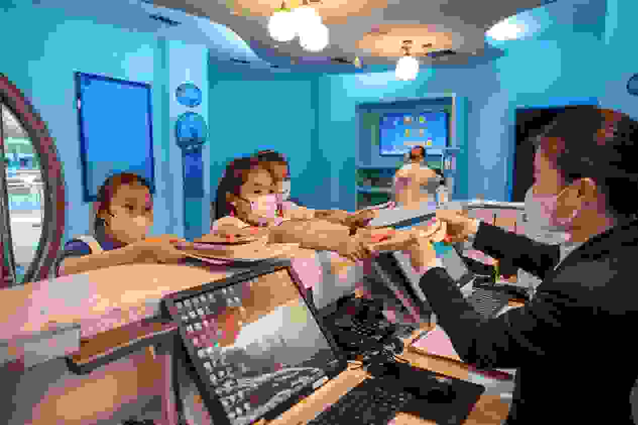 79b3fa9524acf72f2aef8dc3d63fdbe