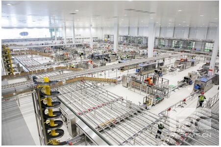 伊利打造液态奶全球智造标杆基地 为伊利牛奶品质护航