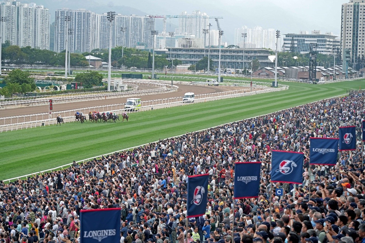 浪琴香港国际赛事香港沙田马场开跑　入场人数创5年新高