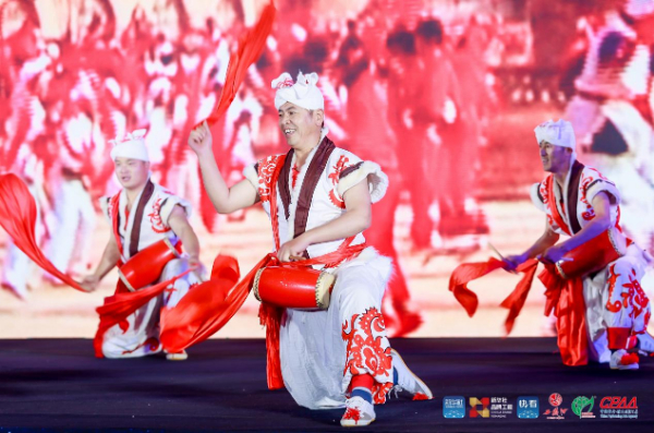 鼓舞沪上 歌从陕北来 安塞两大文化名片亮相中国品牌日