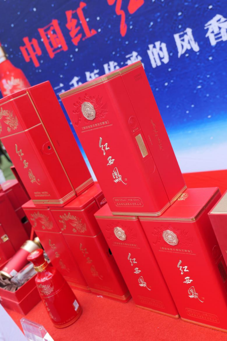 酿一坛东方仙韵，敬一段传奇佳话——西凤酒携手《仙界传奇》，共启东方文化新篇章