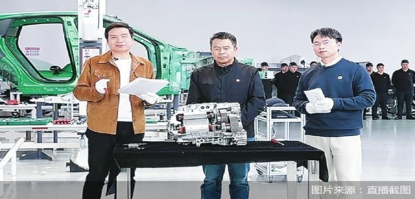 回到台前的雷军 回应一切的小米