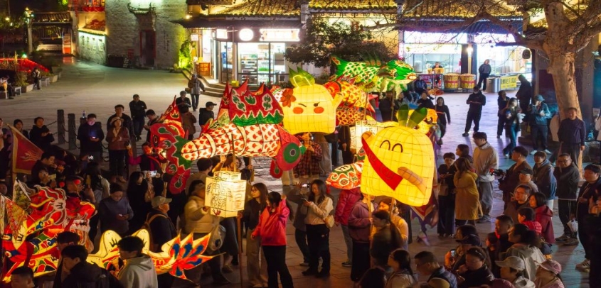 下沉市场看消费：“非遗+”扮靓县域消费“新面孔”